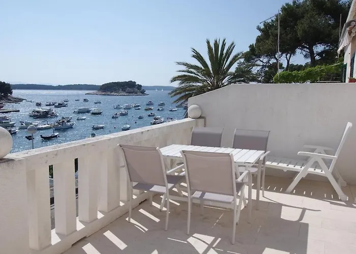 公寓 By The Sea Hvar - 24926 赫瓦尔